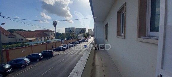 4 chambres Appartement à Almada, Portugal No. 87379 25