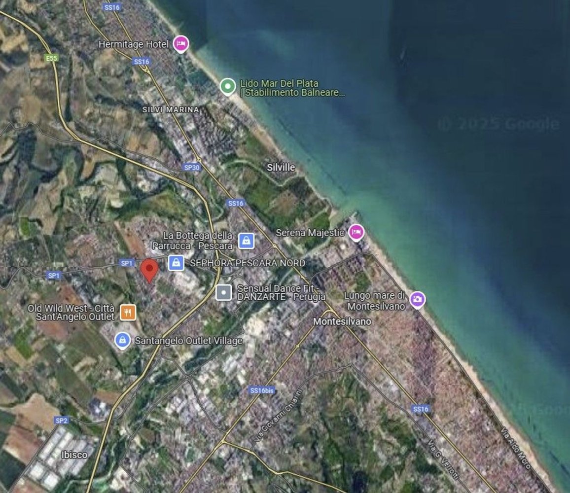 Квартира с 7 комнатами в Читта Сант Анджело, Италия № 182983