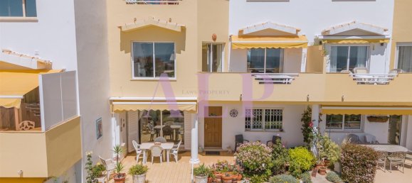 3 Schlafzimmer Wohnung in Luz, Portugal, Nr. 290140 2