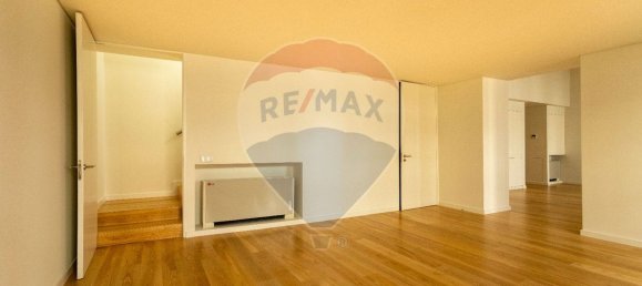 2 bedrooms Apartment in Lisbon, Portugal No. 76773 17