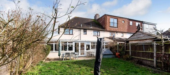 4 bedrooms Commercial property in Surbiton, United Kingdom No. 9949 15