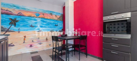 2 Schlafzimmer Wohnung in Turin, Italy, Nr. 279925 5