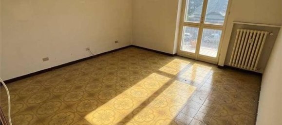9 rooms Apartment in Mantua, Italy No. 247244 10