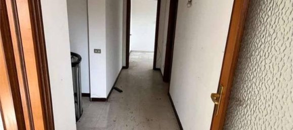 9 rooms Apartment in Mantua, Italy No. 247244 14