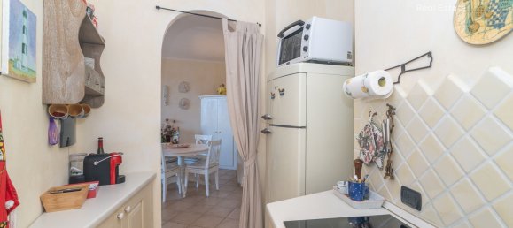 Apartamento de 4 habitaciónes en La Maddalena, Italy No. 280629 16
