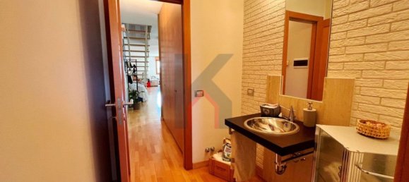 Casa de 9 divisões em Forlì, Italy N.º 230182 31