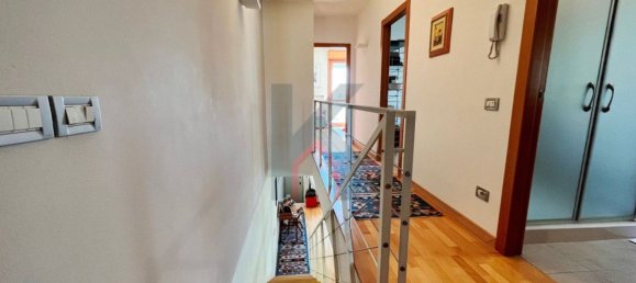 Casa de 9 divisões em Forlì, Italy N.º 230182 11