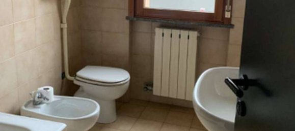 1 room Office in Legnano, Italy No. 226839 9