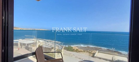 Apartamento de 2 dormitorios en Saint Paul's Bay, Malta No. 9951 2