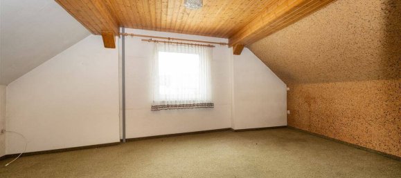 Дом с 7 комнатами в Верра-Майснер, Германия № 169203 16