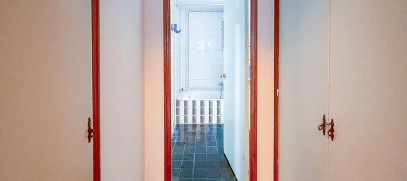 4 bedrooms Apartment in Barcelona, Spain No. 10733 11