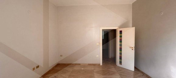 3 rooms House in Bitetto, Italy No. 29357 5