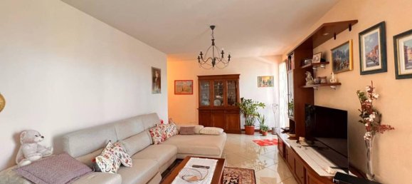 3 rooms Apartment in Treviso, Italy No. 22639 46