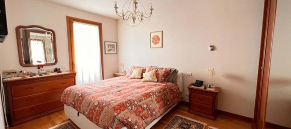 3 rooms Apartment in Treviso, Italy No. 22639 7