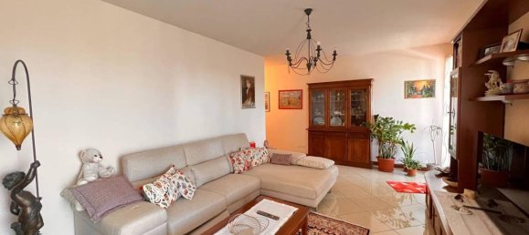 3 rooms Apartment in Treviso, Italy No. 22639 53
