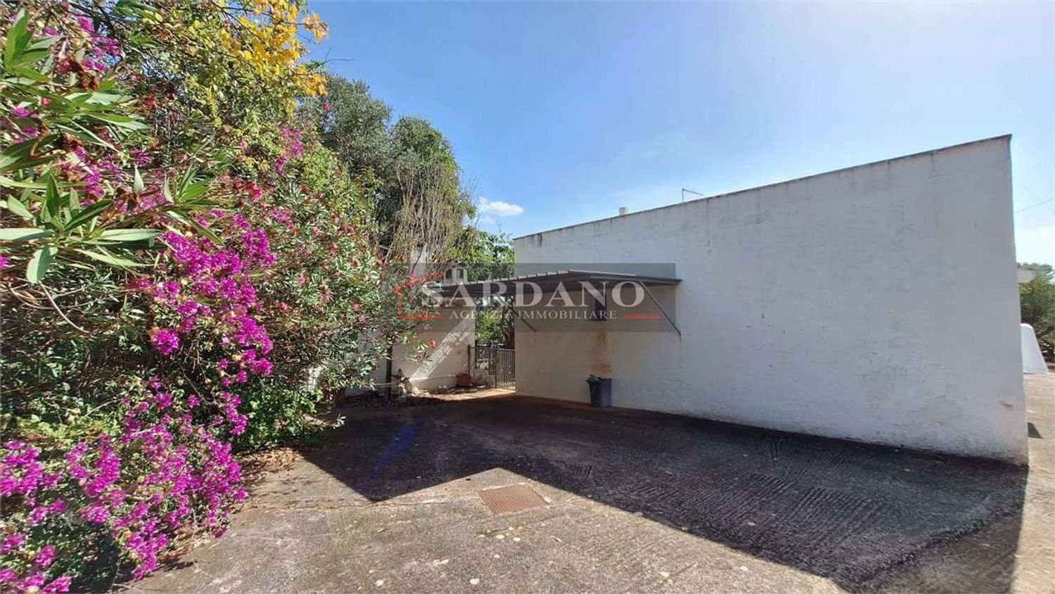 3 bedrooms Villa in Ostuni, Italy No. 376432