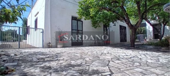 3 bedrooms Villa in Ostuni, Italy No. 376432 2