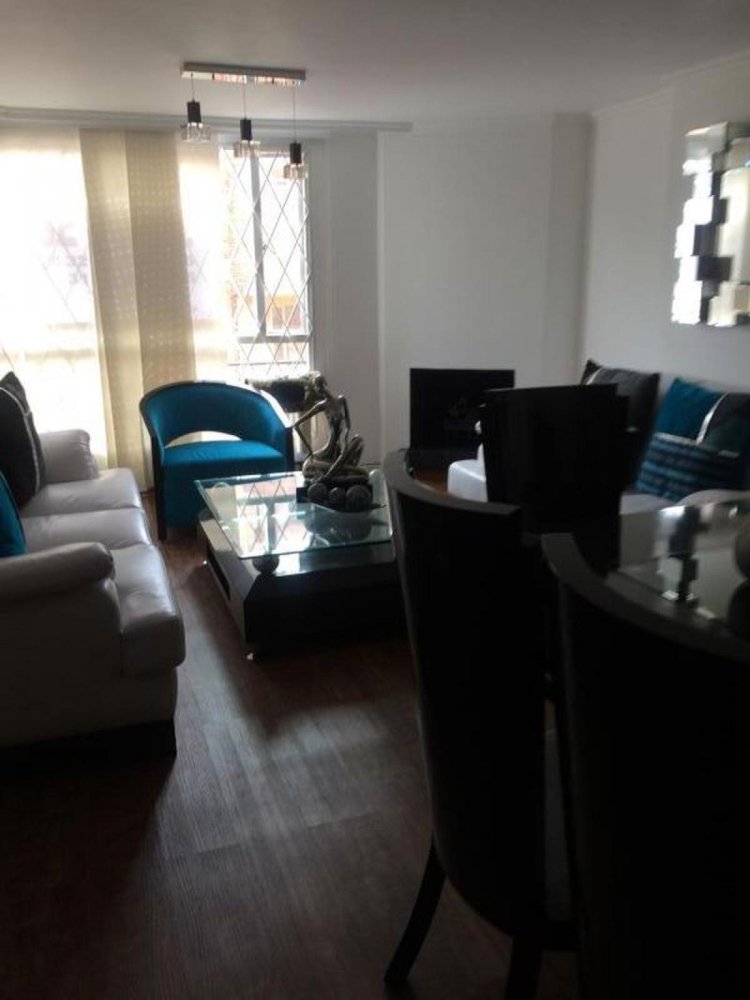 Дом с 3 спальнями в Богота, Колумбия № 13555