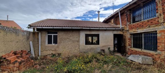 4 Schlafzimmer Haus in Villaturiel, Spain, Nr. 107514 11