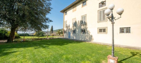 Вилла с 25 комнатами в Монтале, Италия № 263867 39