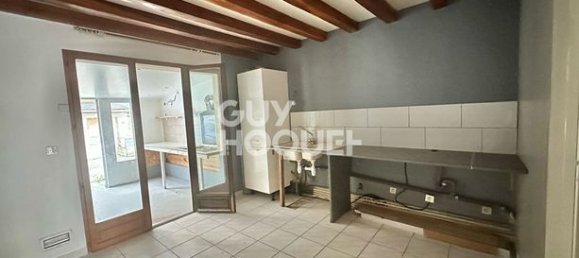 3 Schlafzimmer Haus in Le Petit-Quevilly, France, Nr. 314614 5