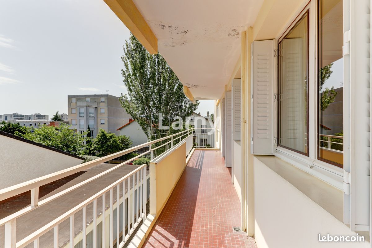 2 غرف نوم شقة في Clermont-Ferrand, France رقم 286394