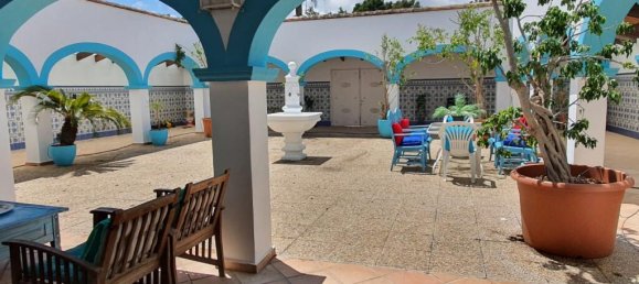 6 Schlafzimmer Villa in Alicante, Spain, Nr. 70031 12