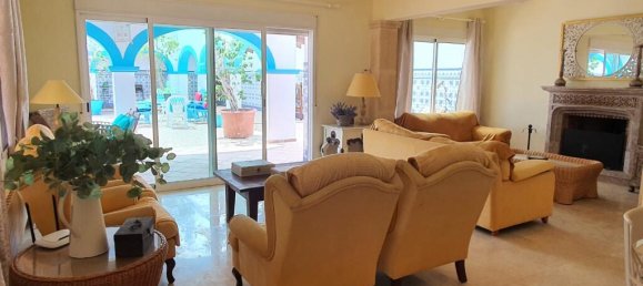 6 Schlafzimmer Villa in Alicante, Spain, Nr. 70031 16