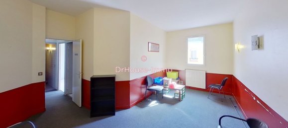 12 rooms Building in Lieusaint, France No. 175184 9