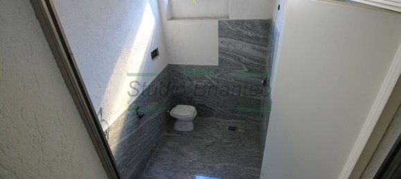 Дом с 6 комнатами в Чезано Мадерно, Италия № 314715 32