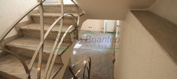 Дом с 6 комнатами в Чезано Мадерно, Италия № 314715 26