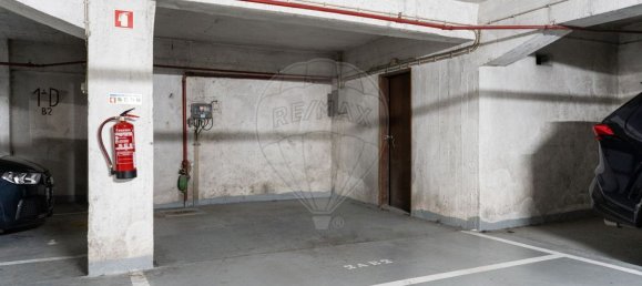 3 bedrooms Apartment in Lisbon, Portugal No. 251106 24