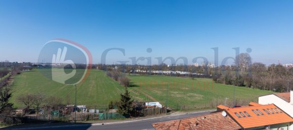 3 rooms Apartment in Milan, Italy No. 339062 9