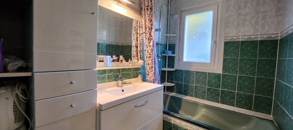 3 bedrooms House in Ully-Saint-Georges, France No. 56212 5