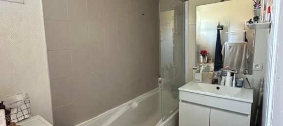 Casa de 2 dormitorios en Pont-l'Eveque, France No. 358172 5