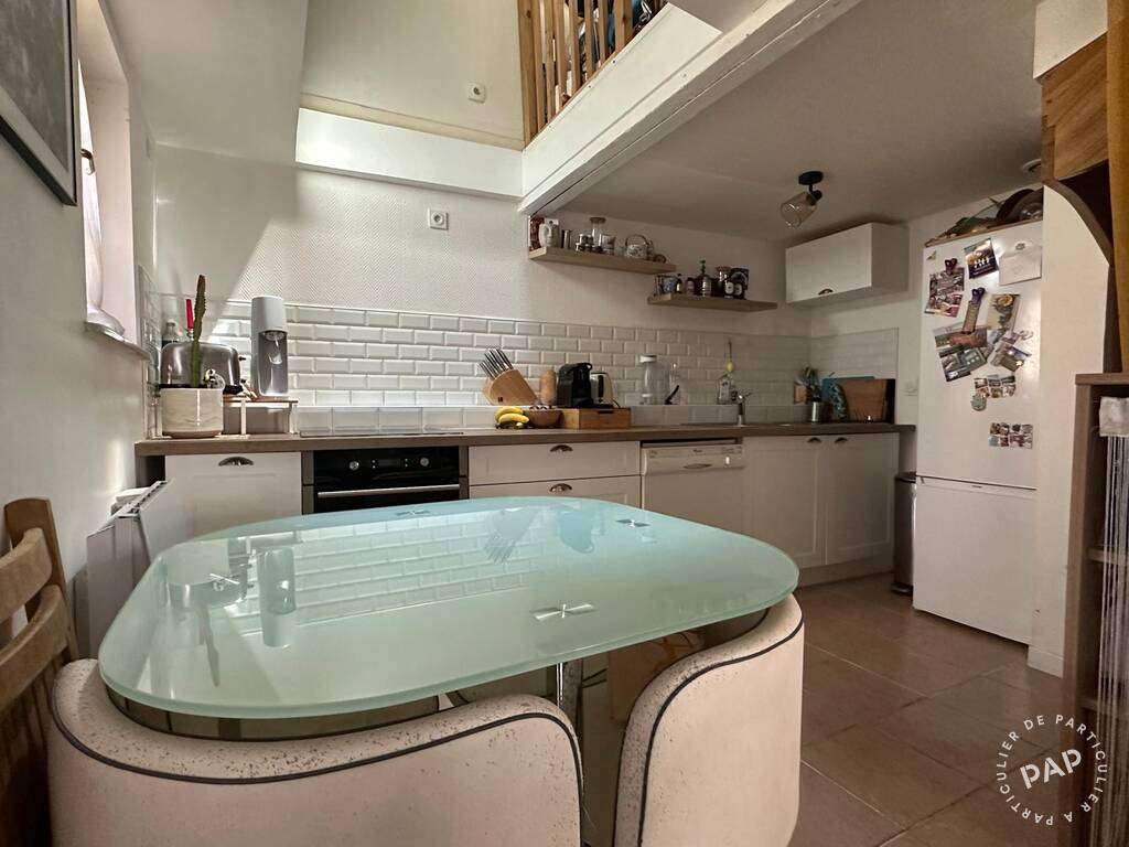 Casa de 2 dormitorios en Pont-l'Eveque, France No. 358172