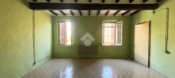 5 chambres Maison à Pegognaga, Italy No. 359696 3