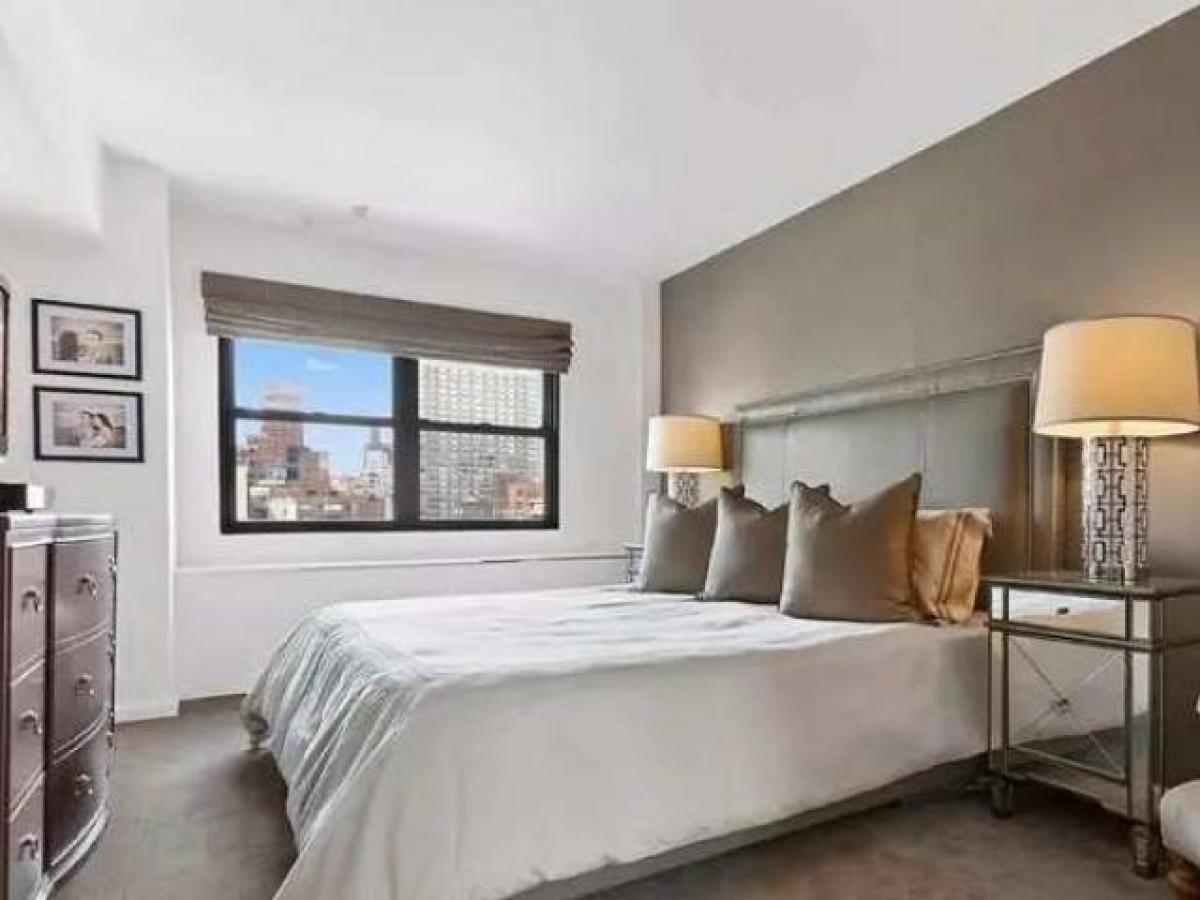 Casa T3 em Pune, India N.º 2279