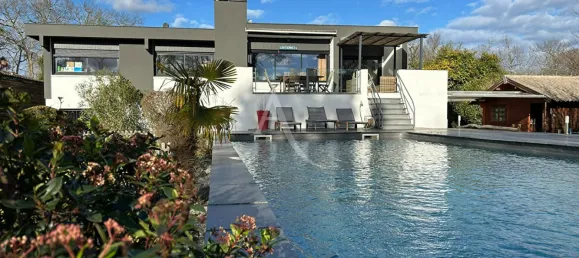 6 bedrooms Villa in Saint-Aubin-de-Medoc, France No. 333716 5