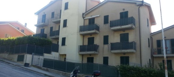 Квартира с 4 спальнями в Сант Эльпидио а Маре, Италия № 373334 11