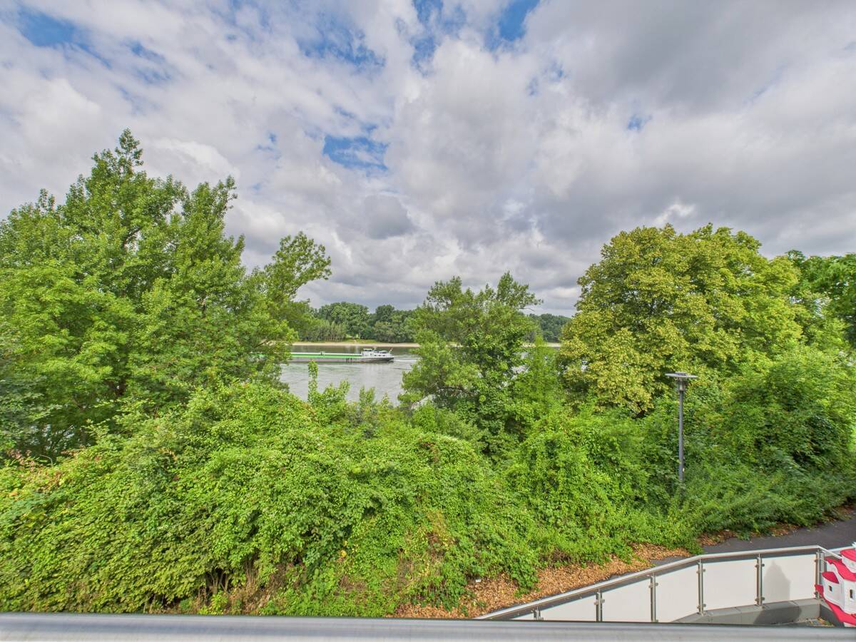 2 bedrooms Townhouse in Cologne, Germany No. 229689