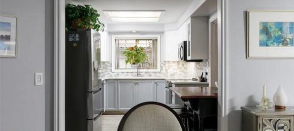 Apartamento com 2 quartos em condomínio em British Columbia, Canada N.º 1233 12