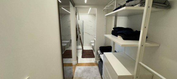 3غرفة شقة في Turin, Italy رقم 129652 11