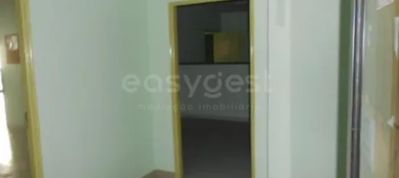 276m² Commercial property in Proenca a Nova, Portugal No. 78363 12