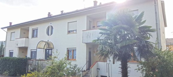 7-salle Appartement à Bucine, Italy No. 43920 4
