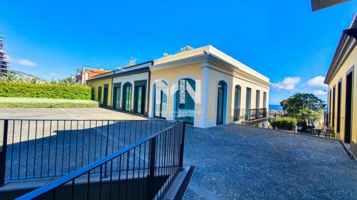 Laden in Funchal, Portugal 146m², Nr. 1903