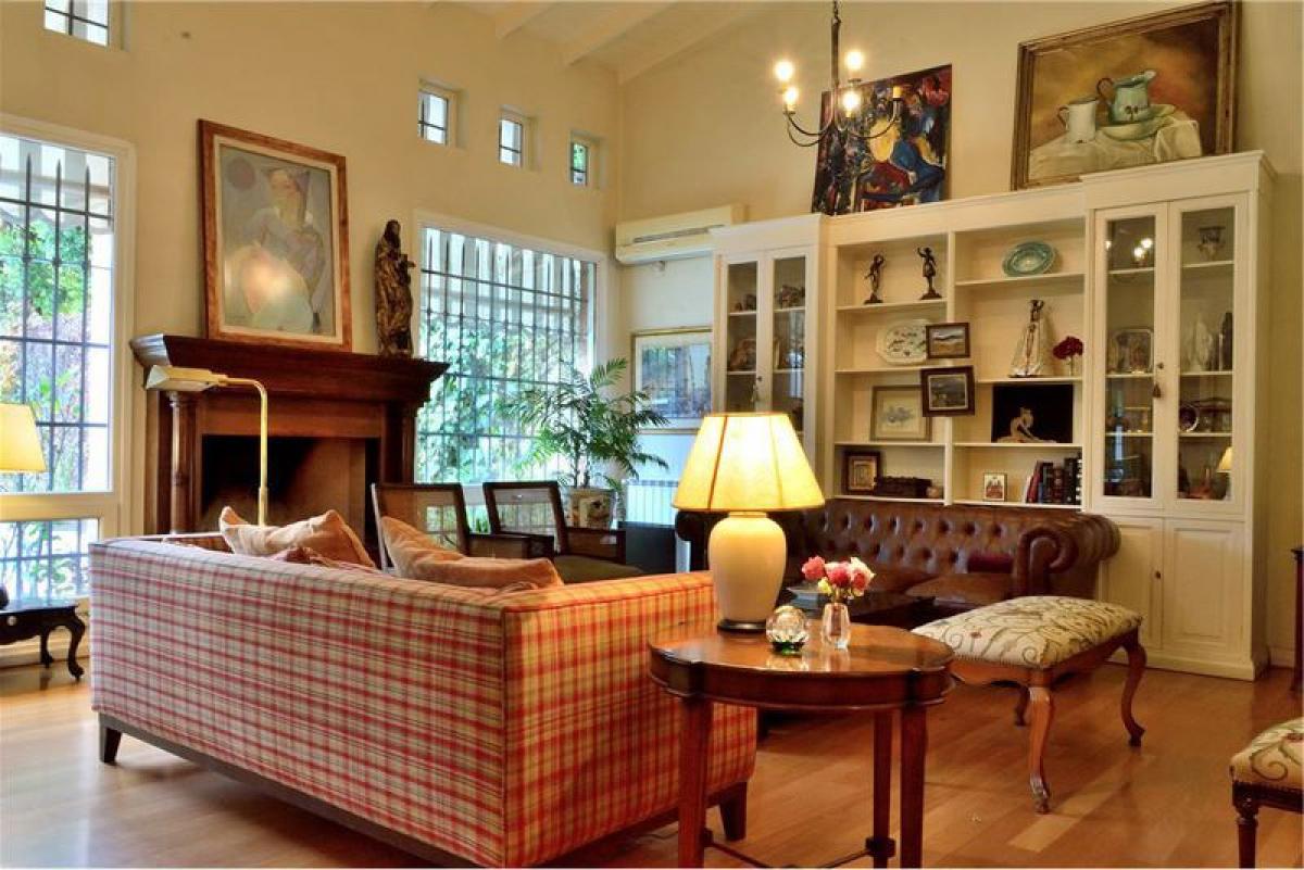 4 bedrooms House in San Isidro, Argentina No. 51709