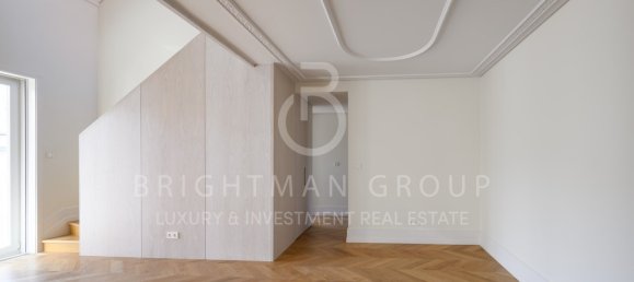 4 bedrooms Duplex in Lisbon, Portugal No. 114125 18