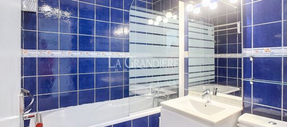 Studio in Paris, France No. 172144 6