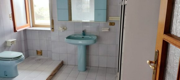 5 bedrooms Apartment in Pontecagnano Faiano, Italy No. 323304 8